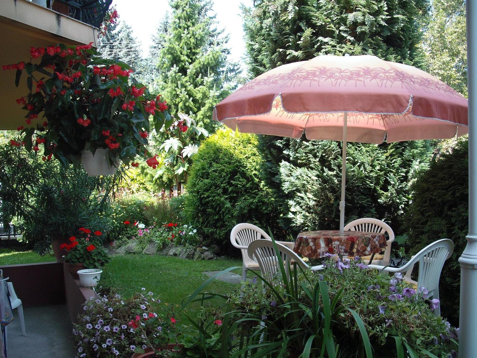 Ilona Kis Kastely Panzio Otel Kestel Dış mekan fotoğraf